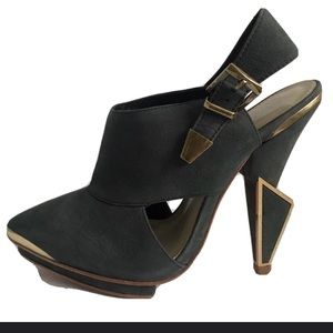 Unique Top Shop rock and roll sling back heel size 38 (7.5)